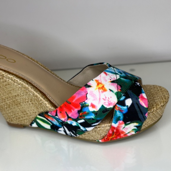 Aldo Sandals Floral Colourful Hawaiian Wedge Wicker High Heel Size 7.5 - Picture 11 of 14